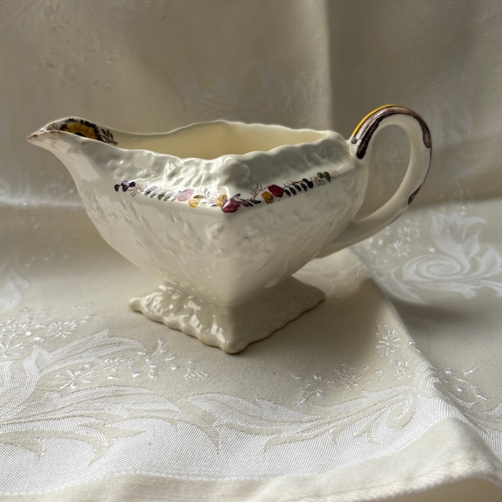 Vintage Masons Friarswood Gravy Boat / Floral Creamer / Pitcher / Ironstone